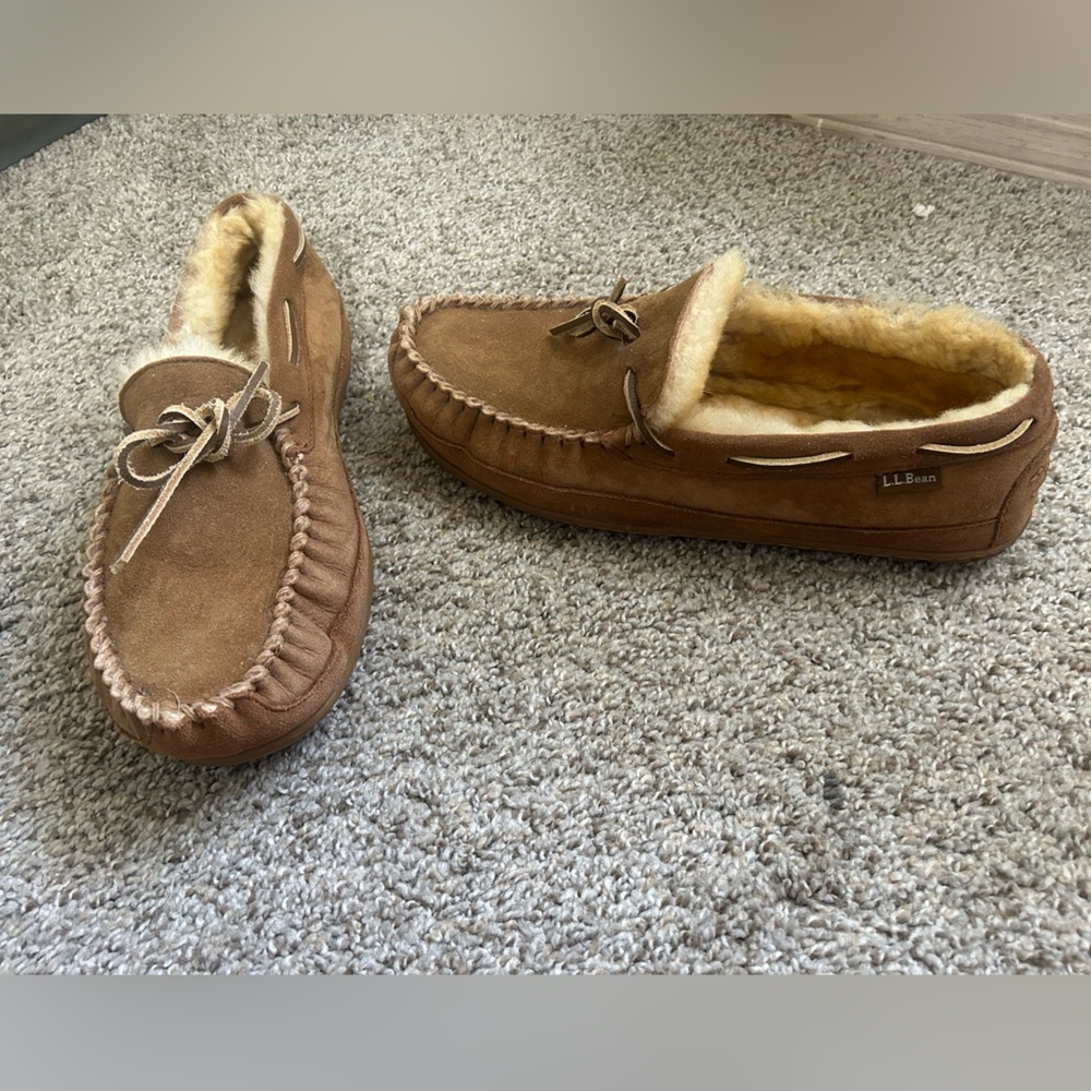 L.L. Bean Men's Wicked Good Moccasins Size 11 Wide Brown Shearling Lined Tie